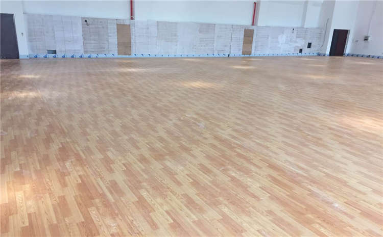 學(xué)校體育木地板廠家直銷