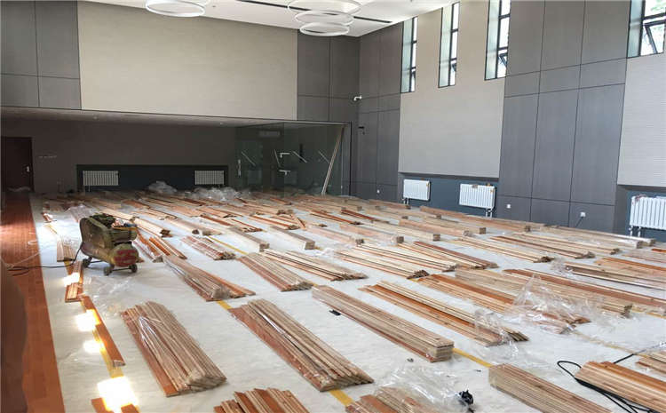 橡膠木籃球運動地板雙層龍骨結構