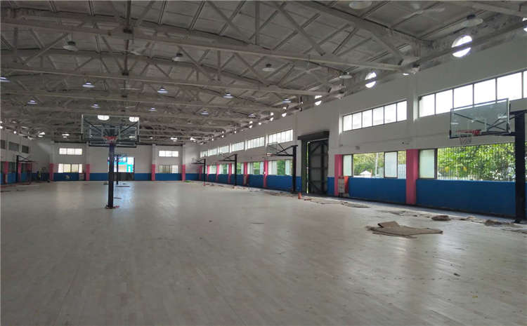 學(xué)校羽毛球館木地板怎么保養(yǎng)？